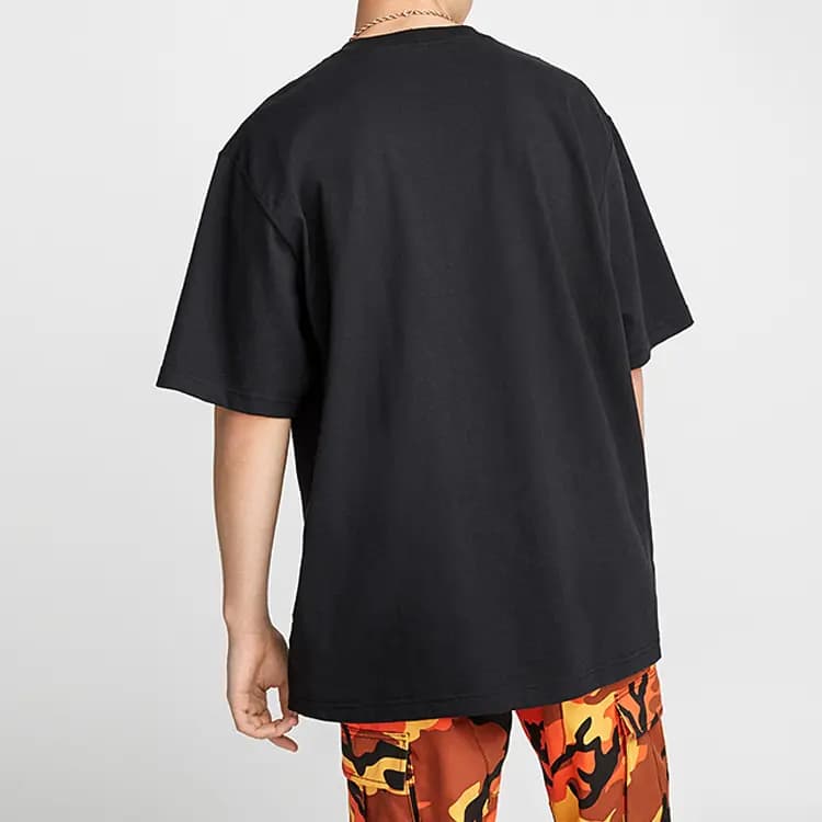 Carhartt K87 LOOSE FIT HEAVYWEIGHT SHORT-SLEEVE POCKET T-SHIRT American Vintage Label Logo Pocket Crew Neck Fitted Solid T-Shirt Men's Black 5