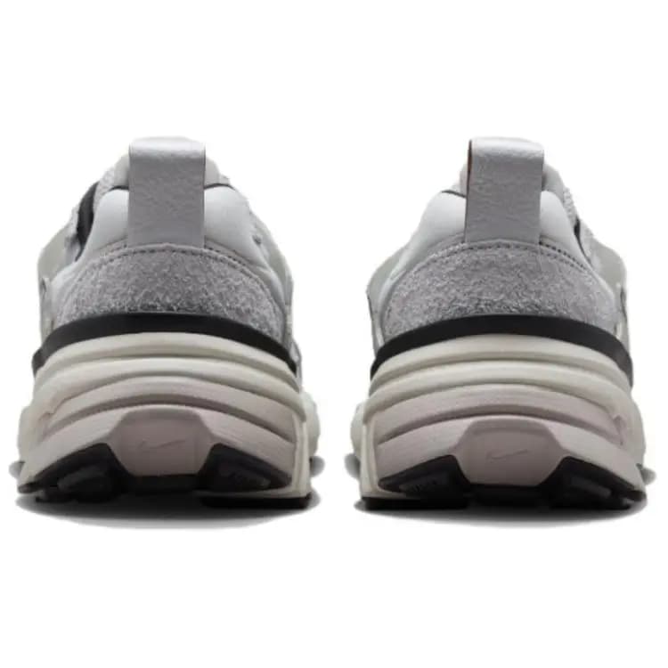 Nike V2K Run Qadın İdman Ayaqqabısı Pure Platinum/Chrome 5