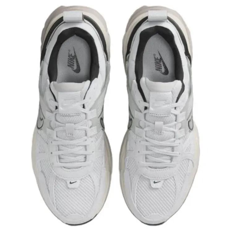 Nike V2K Run Qadın İdman Ayaqqabısı Pure Platinum/Chrome 4