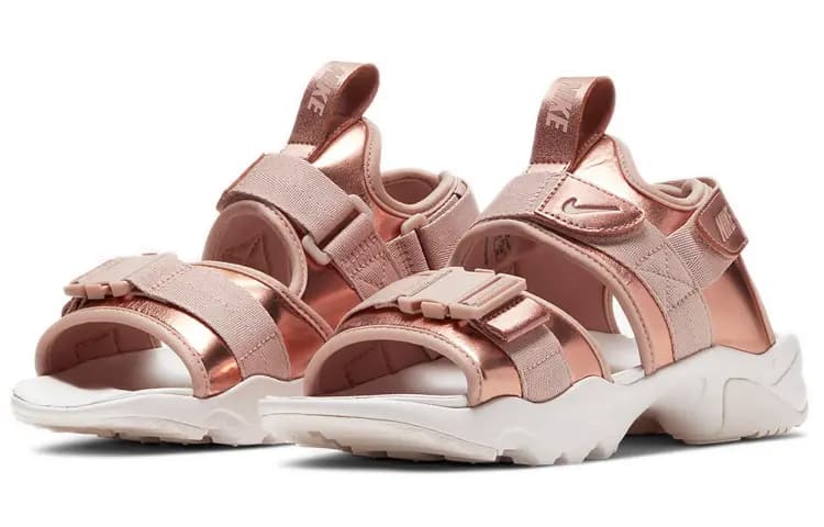 Nike Canyon Sandal Qadın Səndəli 'Metallic Red Bronze' 3