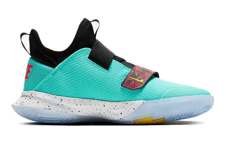Nike Zoom Flight Uşaq Basketbol Ayaqqabısı Qara/Ağ/Mavi 2