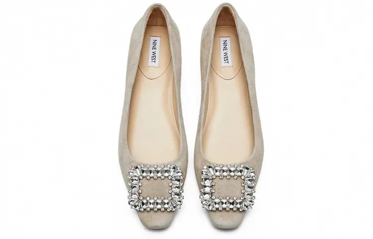 NINE WEST Qadın Klassik Ayaqqabısı 7