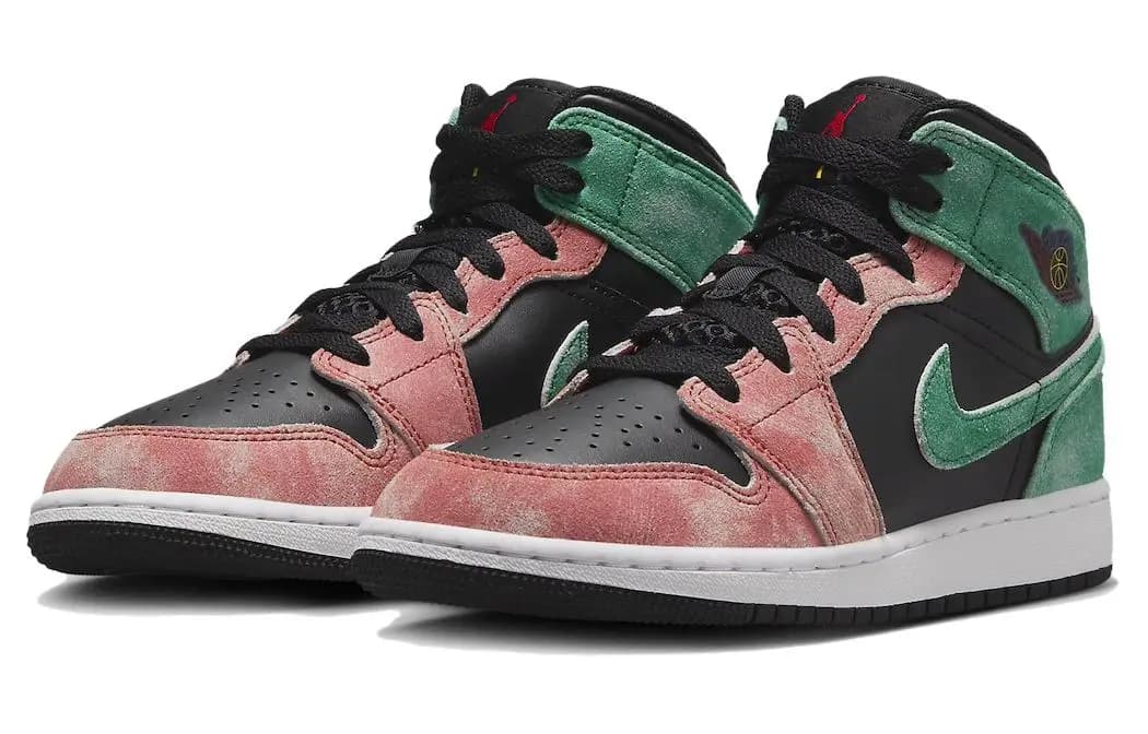 Jordan 1 Mid SE MJ's Playground GS 3