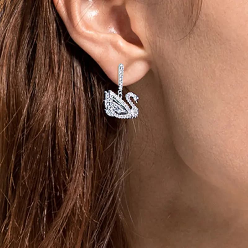 Swarovski Lifelong Bow Qadın Sırğaları 3