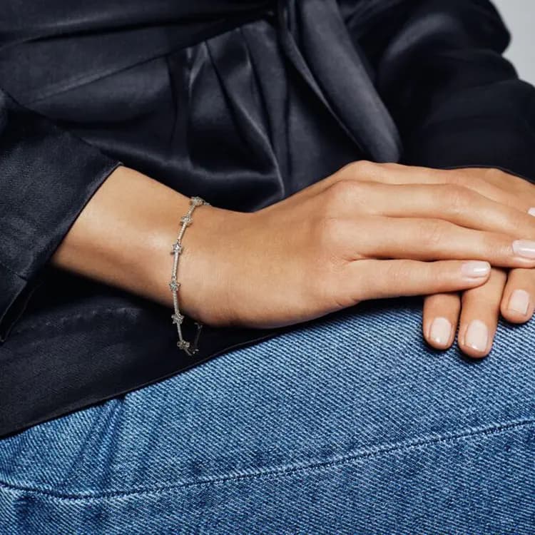 Pandora Celestial Sparkling Stars Qadın Bilərziyi Gümüşü 4