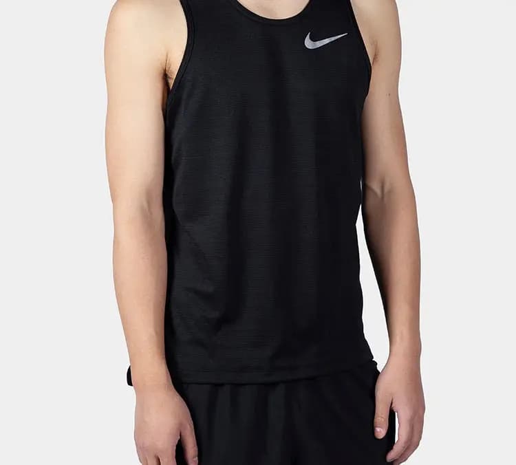 Nike Kişi Maykası Qara 3