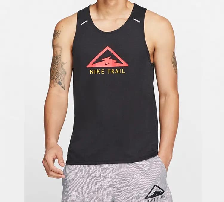 Nike Rise 365 Trail Running Vest Kişi Qara 3