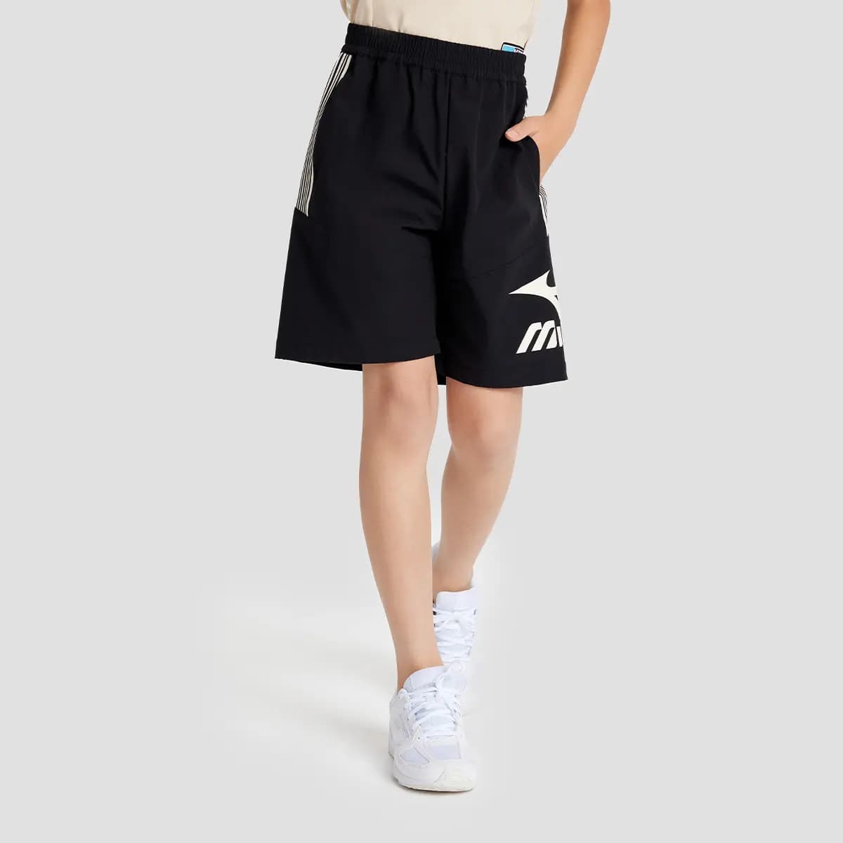 Mizuno Zolaqlı Uşaq Şortu 6