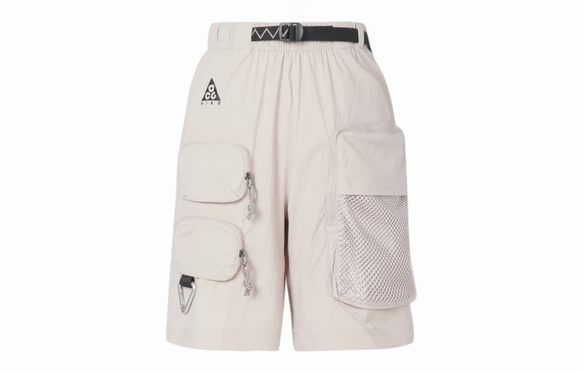 Nike ACG Kişi Karqo Şortu Ekru
