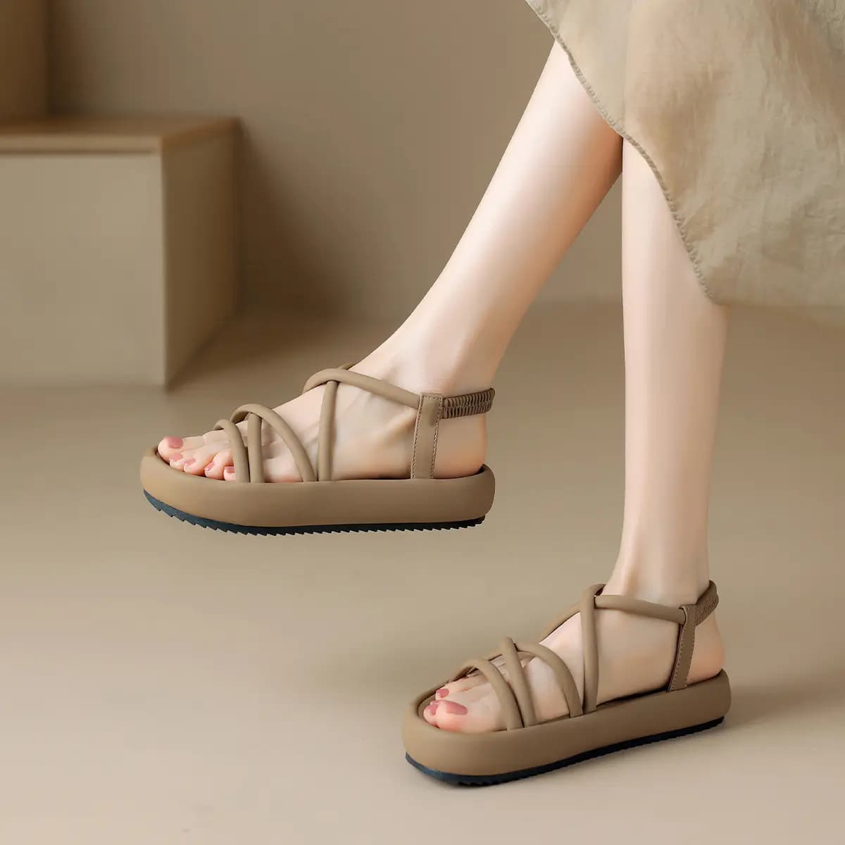 ZHR Qadın Dəri Sandal 3.5sm 9