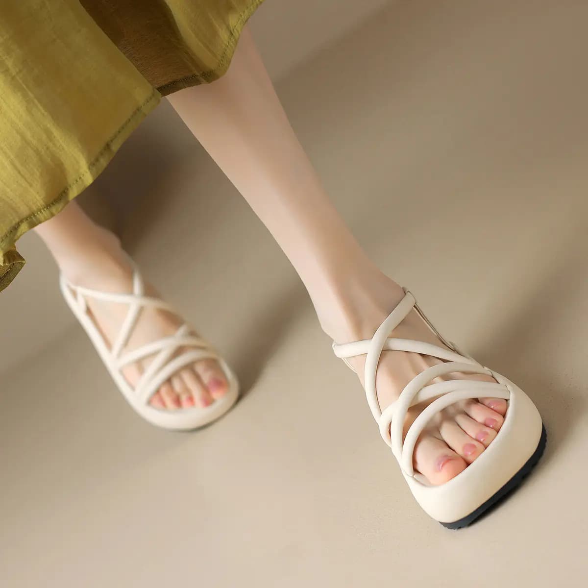 ZHR Qadın Dəri Sandal 3.5sm 5