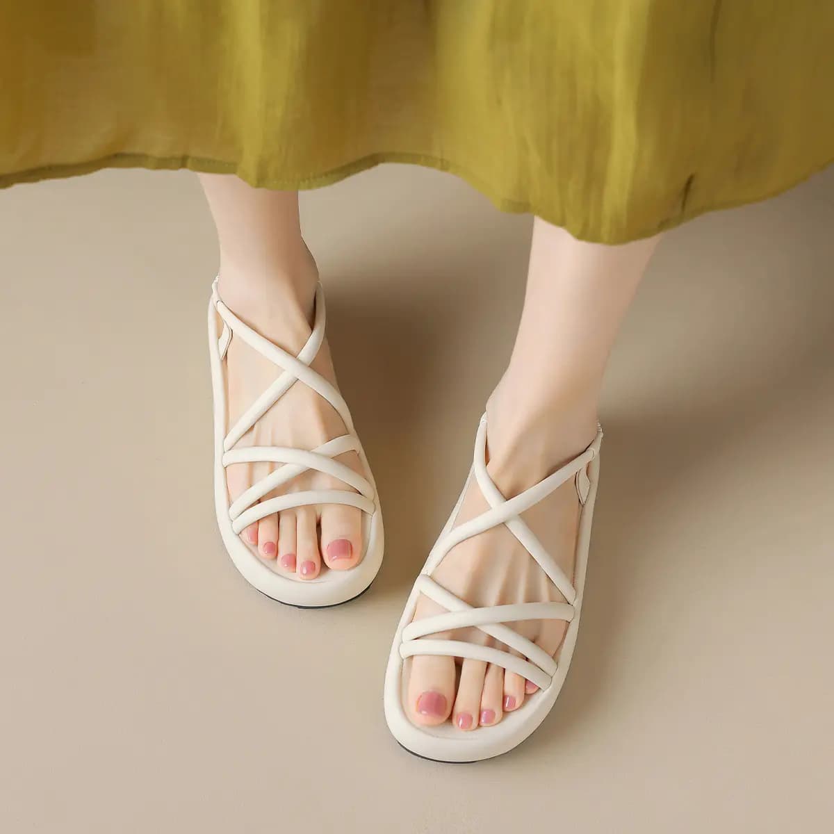 ZHR Qadın Dəri Sandal 3.5sm 4