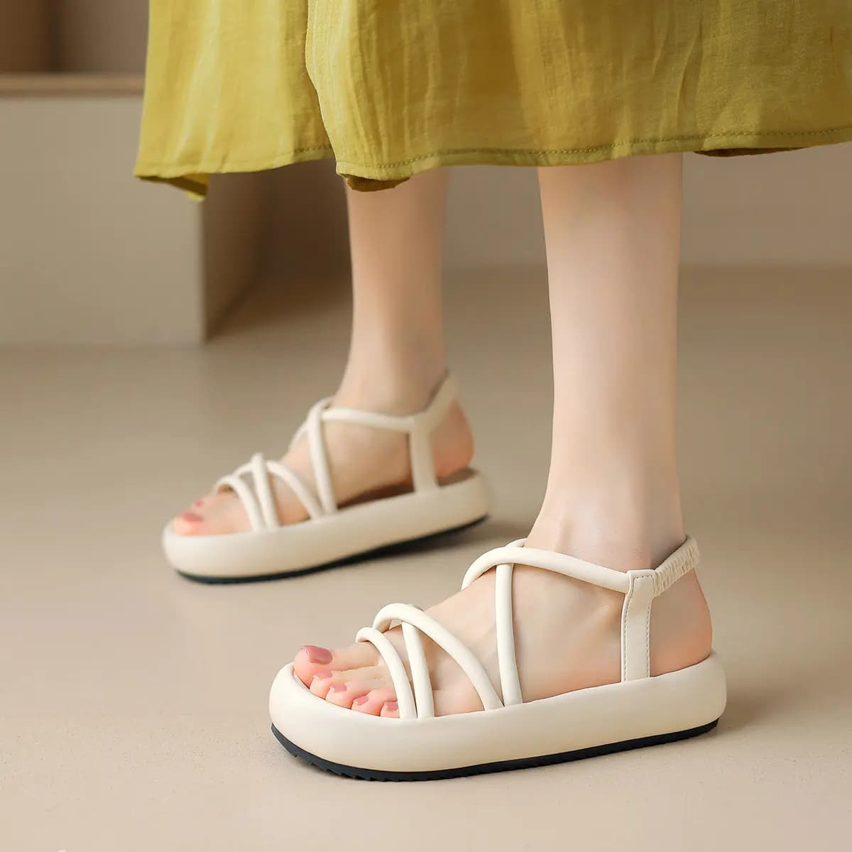 ZHR Qadın Dəri Sandal 3.5sm 6