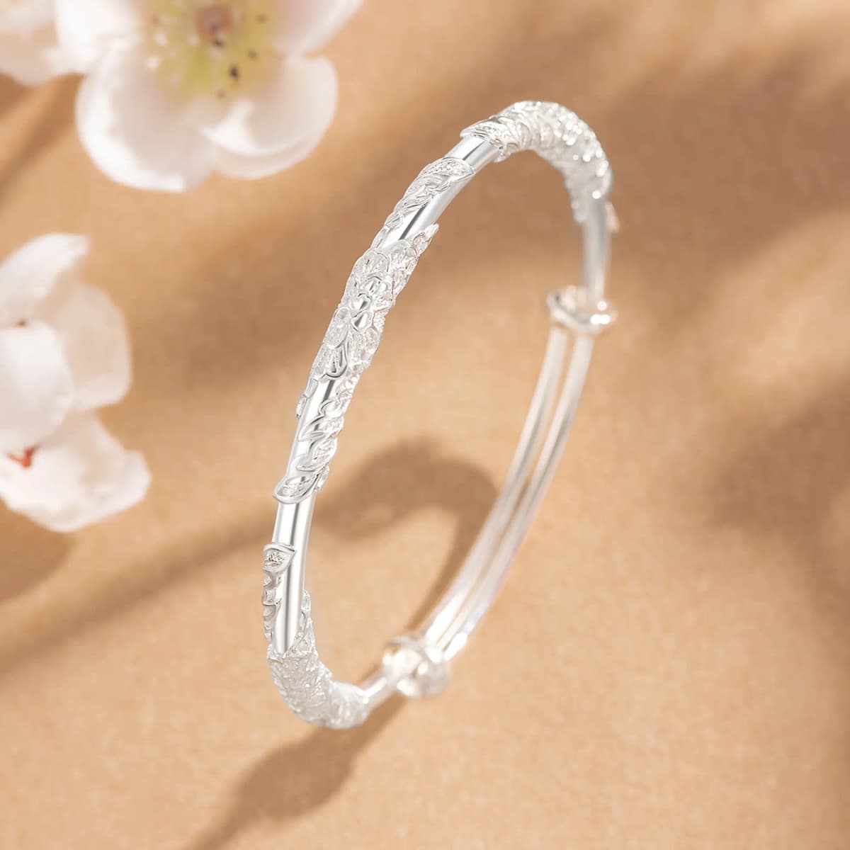 Lao Feng Xiang S999 Fine Silver Sterling Silver Bracelets Women's 19