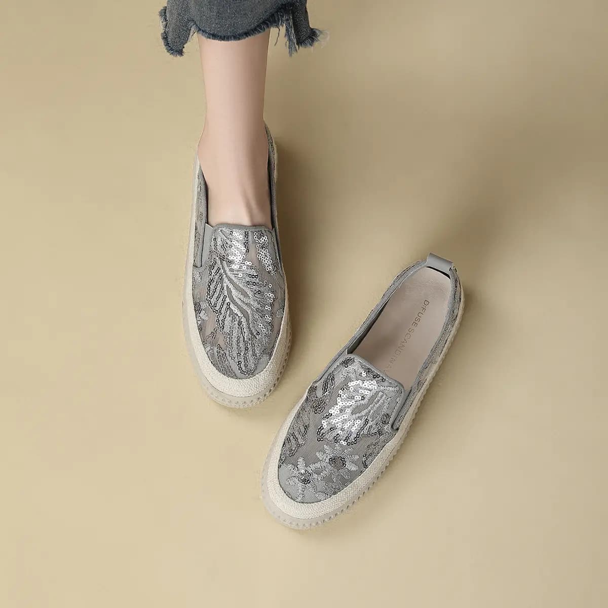 D:FUSE SCANDINAVIA Flat Skateboard Shoes Espadrilles Women's 4
