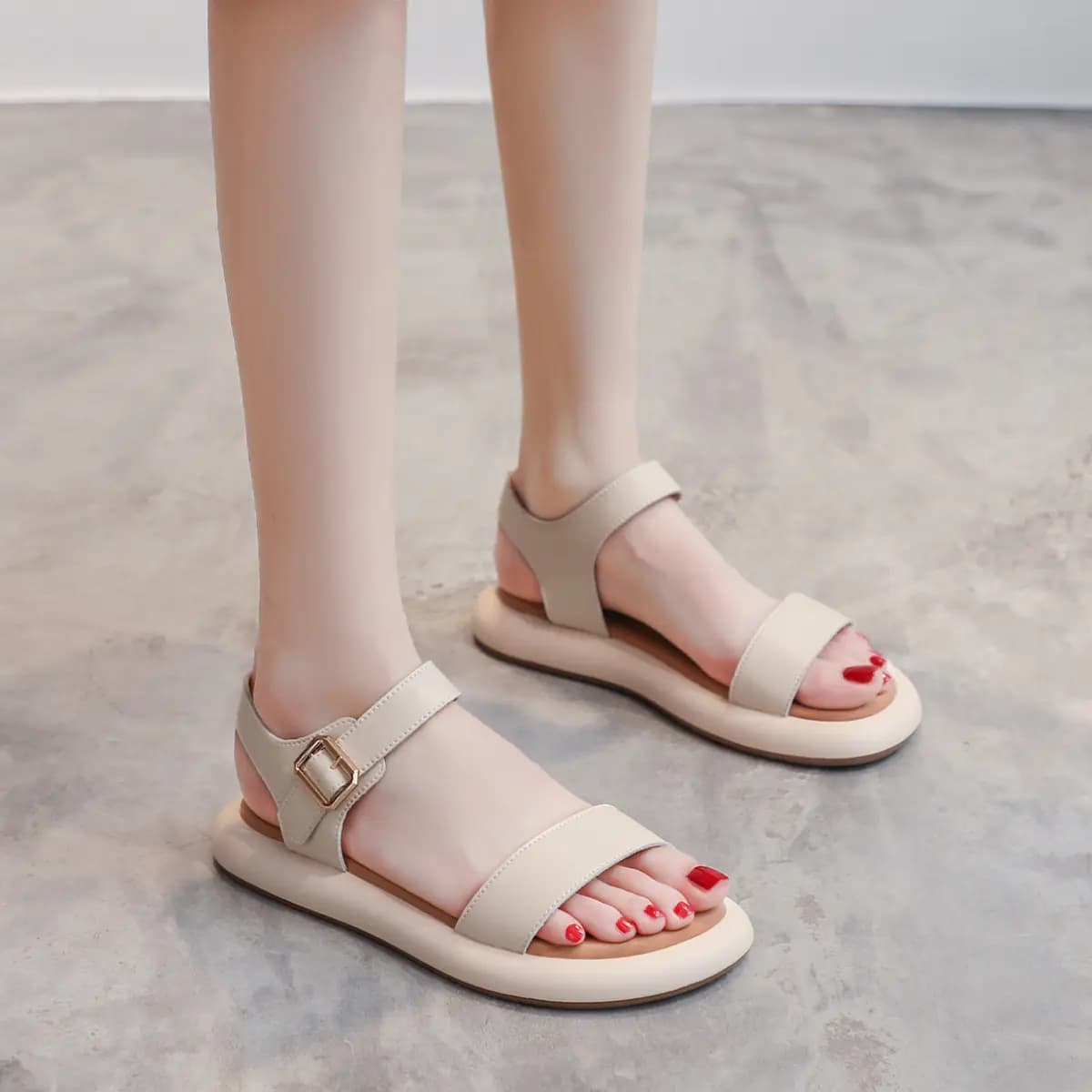ZHR Zeze Simple Cool Comfortable Commuting Mother Shoes One-Strap Sandals 2.5cm Women's 6