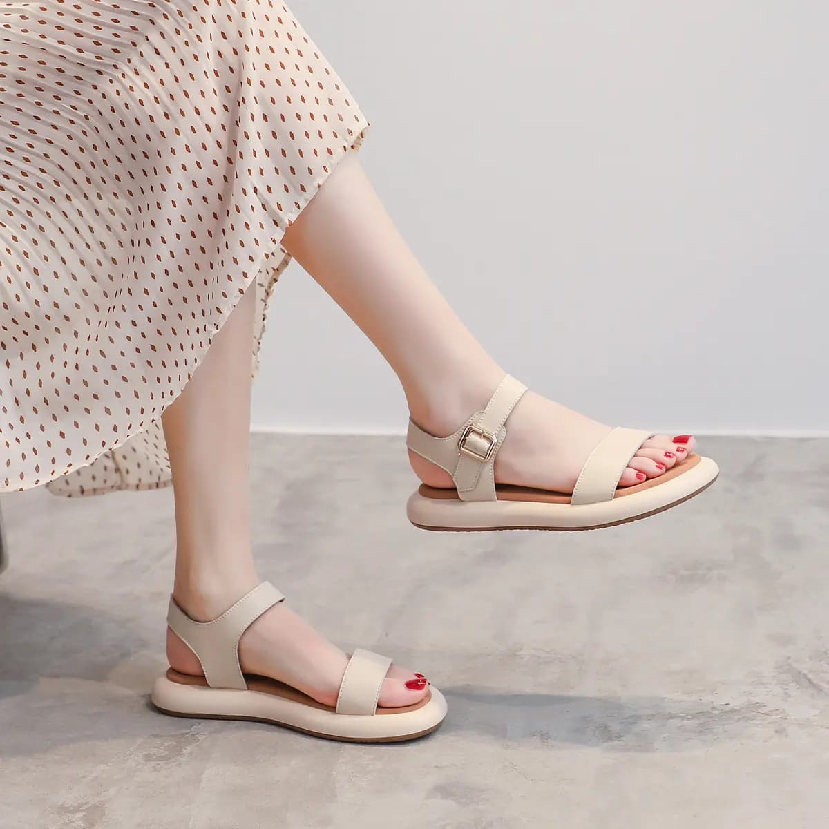 ZHR Zeze Simple Cool Comfortable Commuting Mother Shoes One-Strap Sandals 2.5cm Women's 4