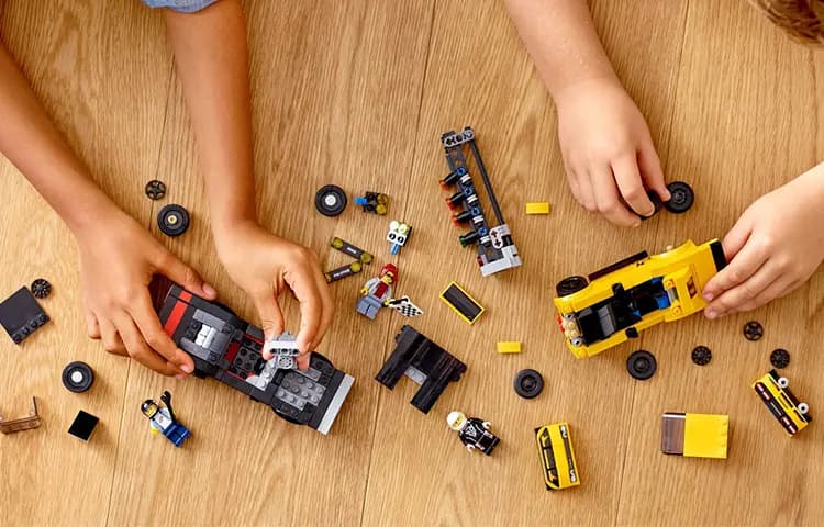 LEGO Speed Champions 2018 Dodge Challenger SRT Demon and 1970 Dodge Charger R/T Building Blocks 75893 2
