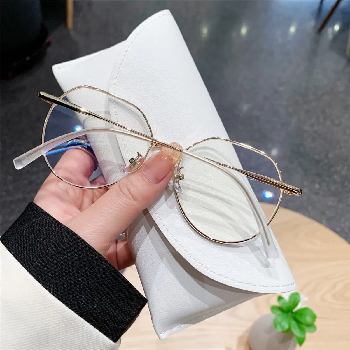 Lidian Large Frame Slimming Blue Light Blocking Glasses Korean Style Versatile Plain Lenses Unisex 3