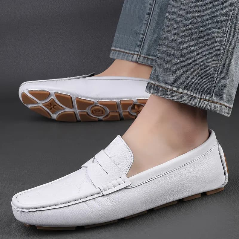 CKVUSAMG Gommino Loafers Men White 9