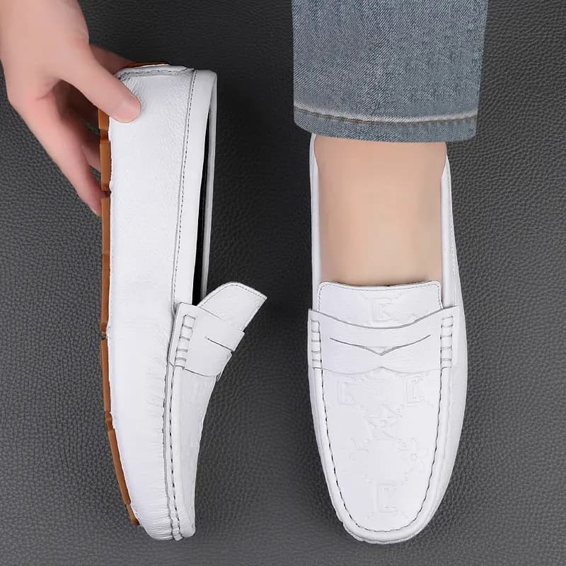 CKVUSAMG Gommino Loafers Men White 8