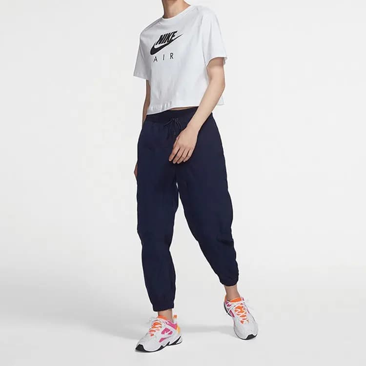 Nike Qadın Qısaqol Köynək Ağ 4
