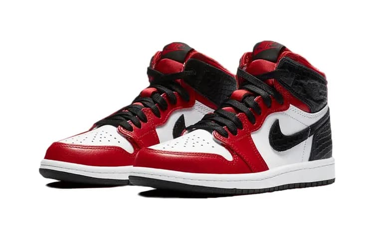 Jordan 1 Retro High Satin Snake Chicago PS 3