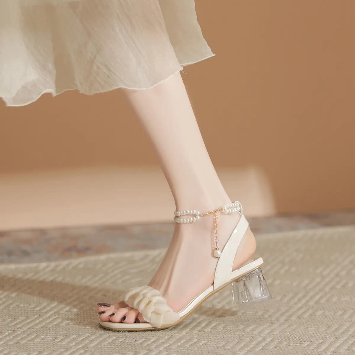 ZHR Fabric Elegant Comfortable Versatile Fairy Style Pearl Double Chain Square Toe One-Strap Sandals 4.5cm Women's 6