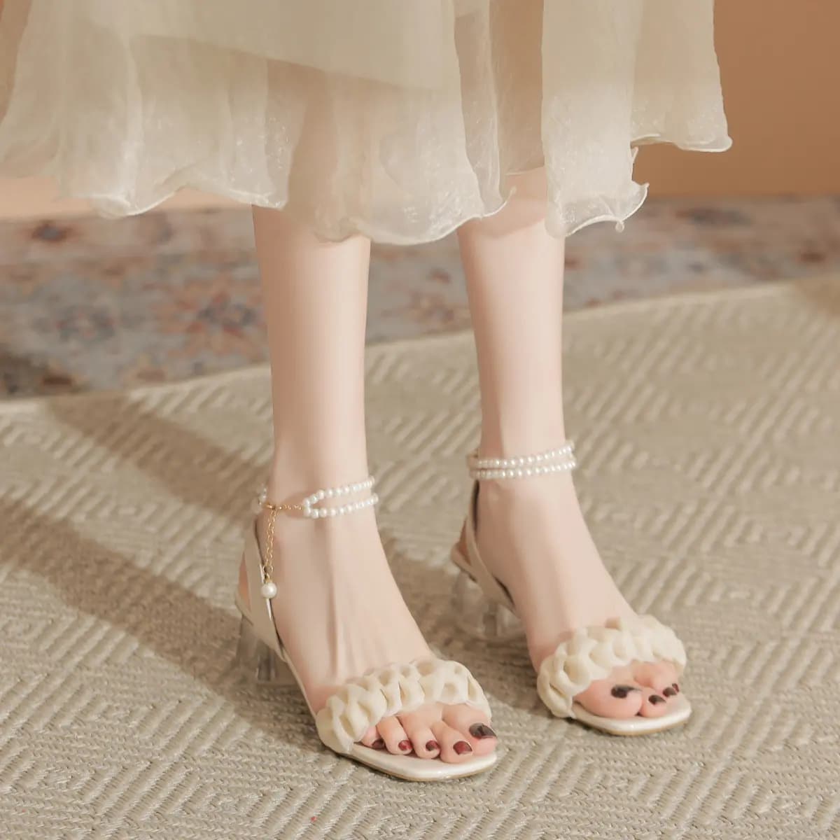 ZHR Fabric Elegant Comfortable Versatile Fairy Style Pearl Double Chain Square Toe One-Strap Sandals 4.5cm Women's 4