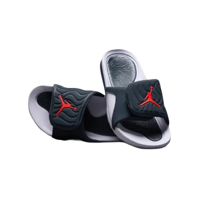 Jordan Yeniyetmə Sürüşməyən Slipper Ağ/Qara 4