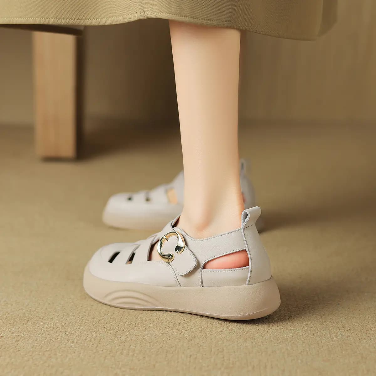 D:FUSE SCANDINAVIA Roman Sandals Women's 10