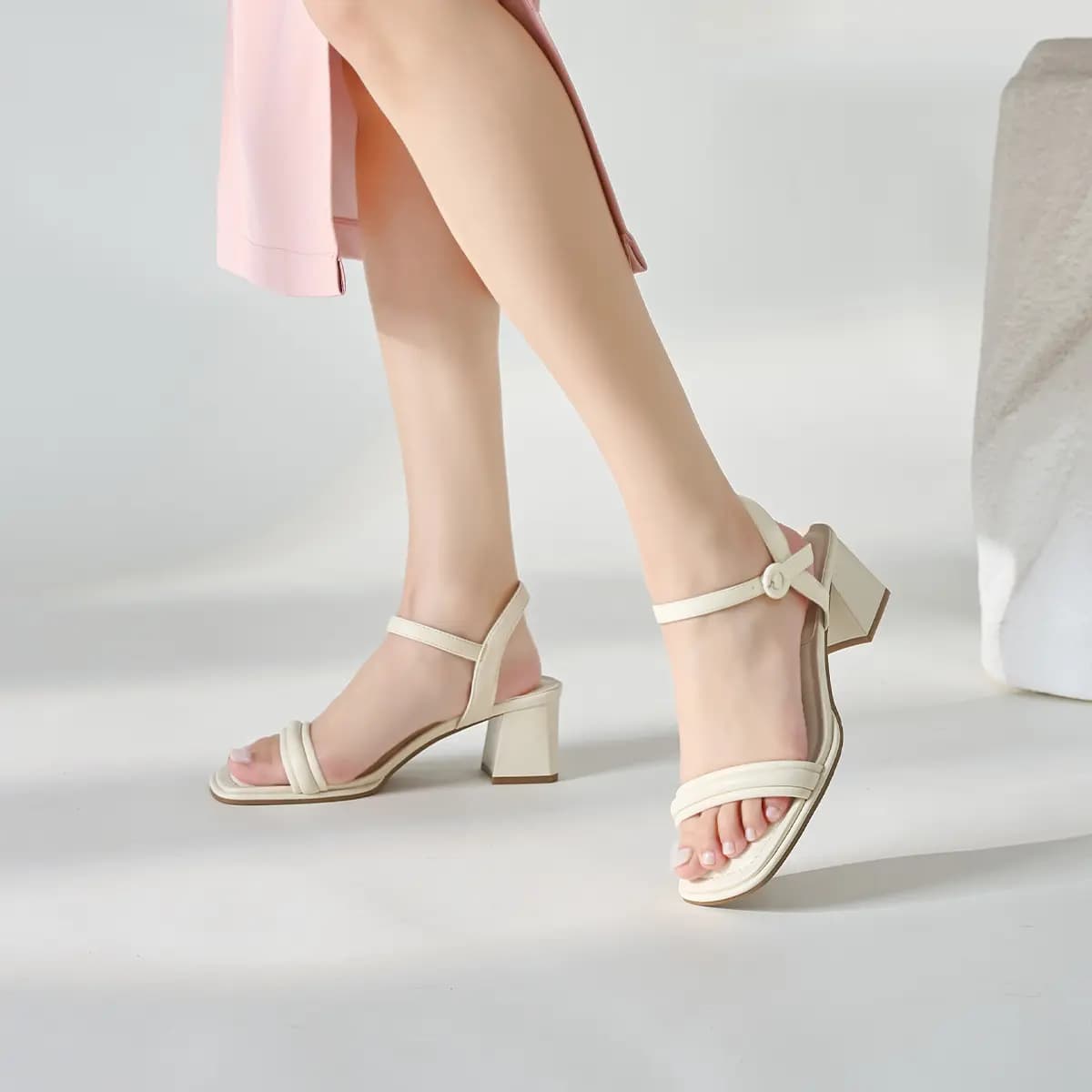 HLA PU Simple Fashion Versatile Commuter One-Strap Sandals Women's 7