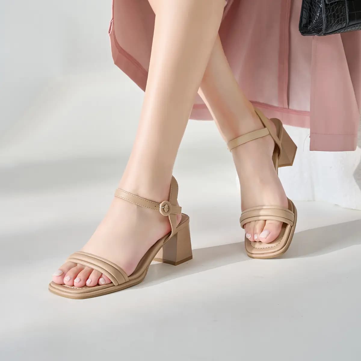 HLA PU Simple Fashion Versatile Commuter One-Strap Sandals Women's 16