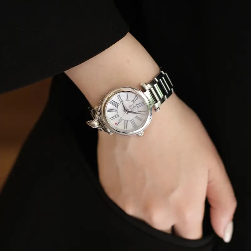 Vivienne Westwood Mother Orb 32mm Watch 4