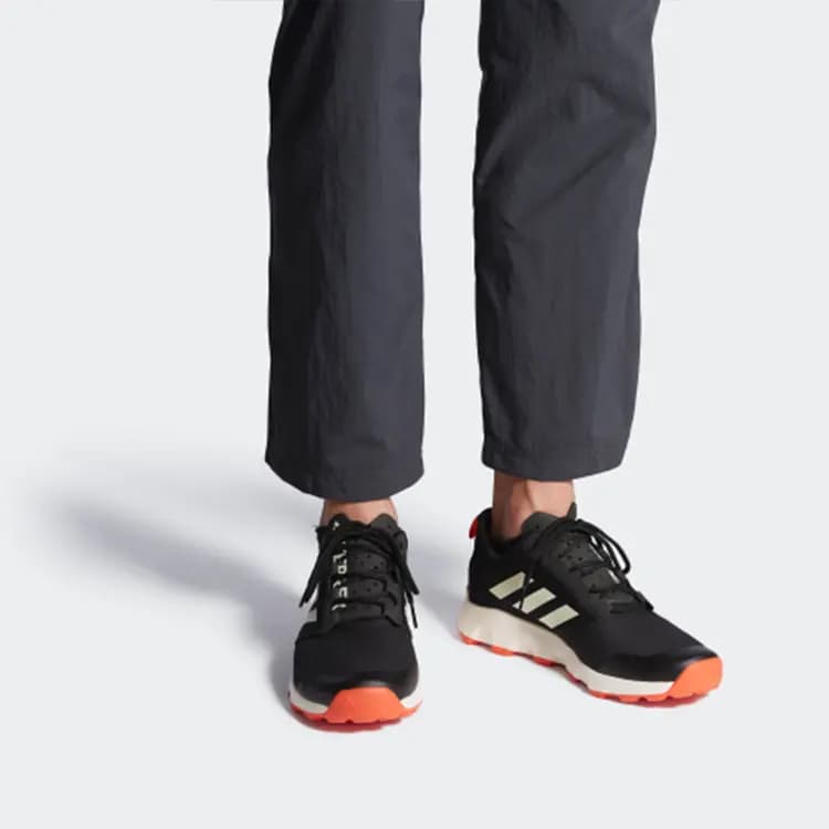 Adidas Terrex Voyager Dlx Qara/Narıncı 7