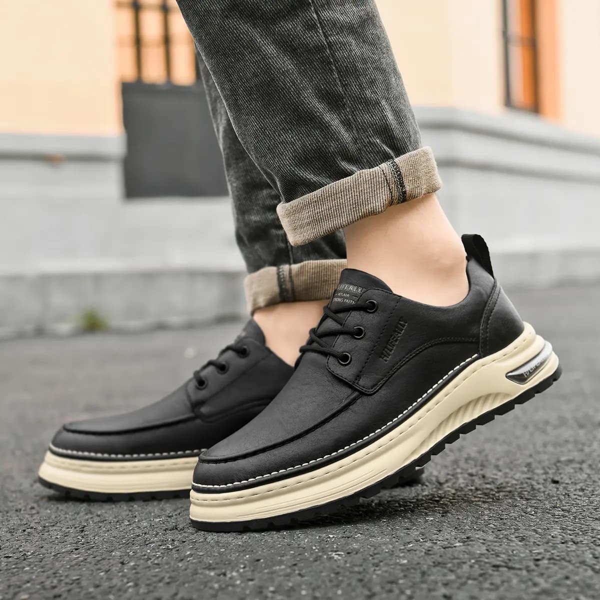 HLA Men's Shoes Vintage Wear-Resistant Versatile Work Boots Low-Top Platform Casual Leather Shoes 7