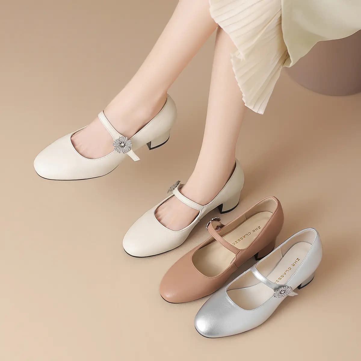 ZHR Top Grain Cowhide Leather, Mirror-Finish Simple, Rhinestone Buckle Elegant, Camellia Print, Fashion Commute, Chunky Heel Mary Jane Shoes 4.5cm Women's 7