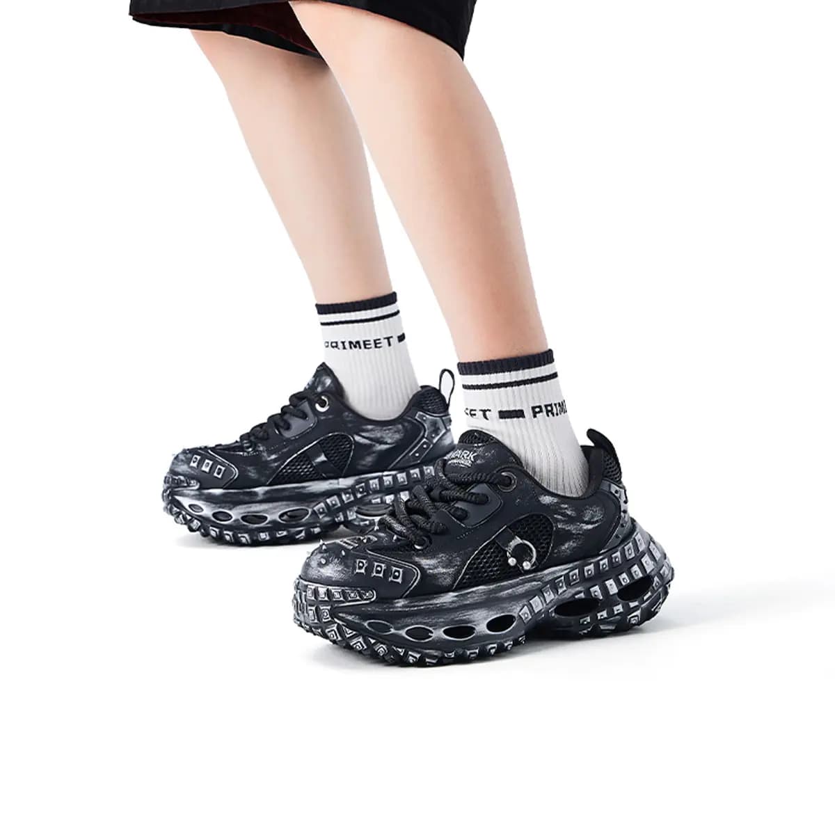 FAIRWHALE Silver River Stroll Chunky Sneakers Unisex 8