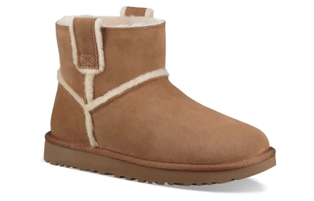 UGG Classic Mini Snow Boots Women's 3