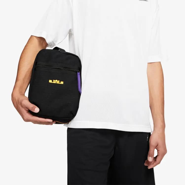 Nike Polyester Clutch Unisex Qara 6