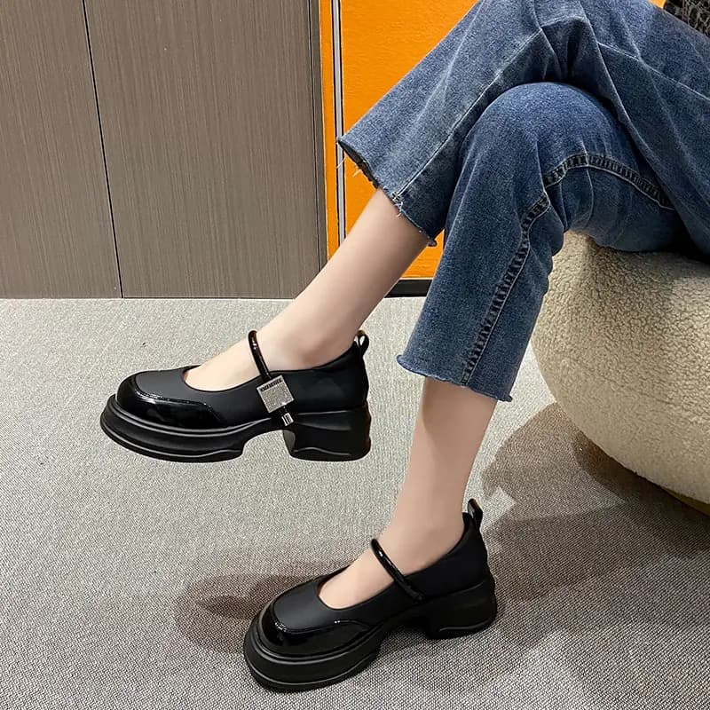 Bull Charm Block Heel Mary Jane Ayaqqabı Qadın 2