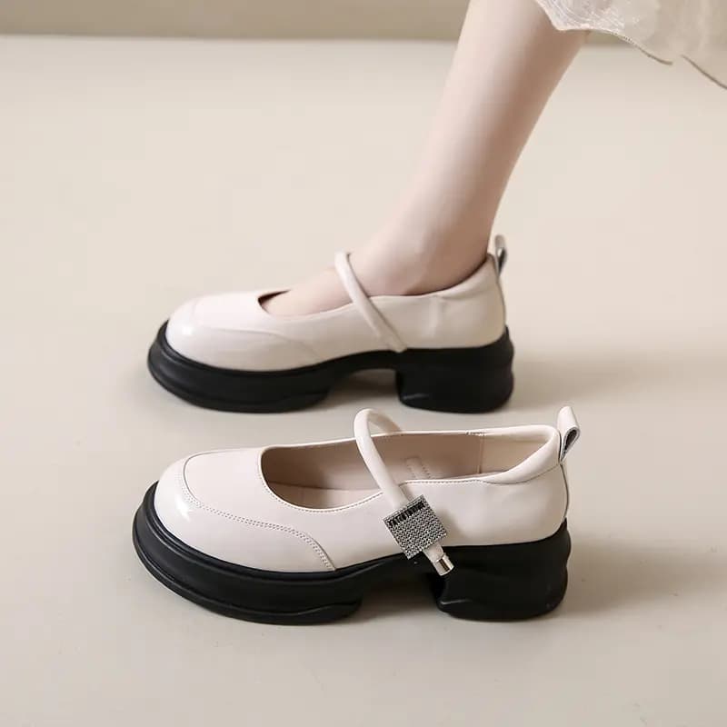 Bull Charm Block Heel Mary Jane Ayaqqabı Qadın 10