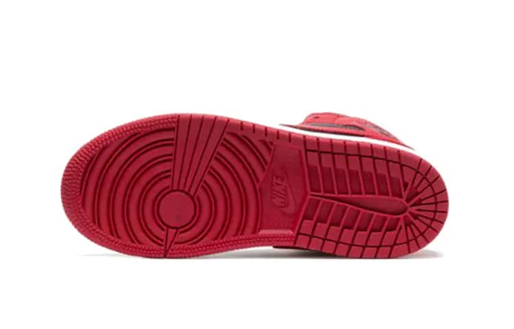 Jordan 1 Mid PS Banned 6