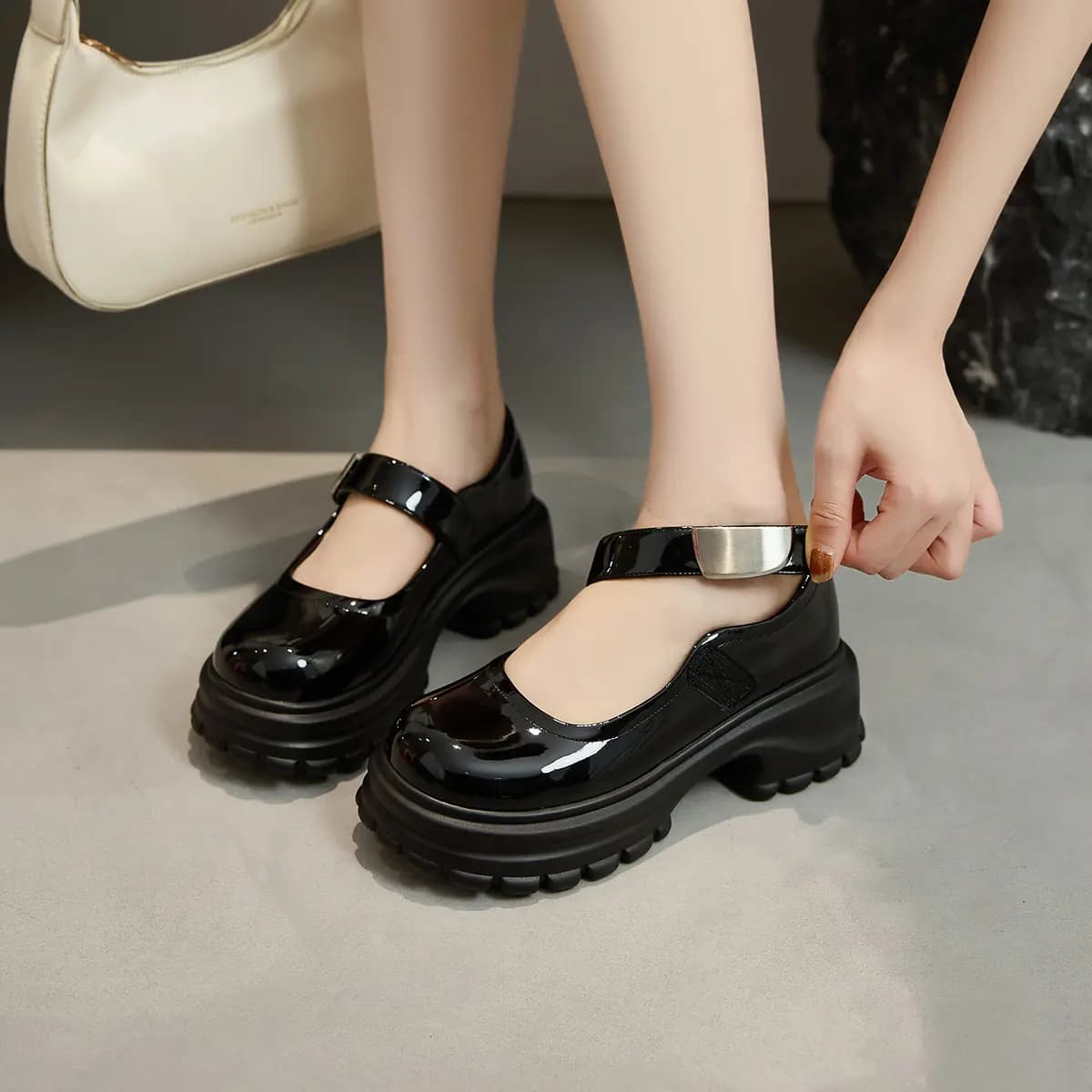 GEMEIQ Synthetic Leather Sweet Round Toe Velcro Chunky Heel Mary Jane Shoes Women's 4