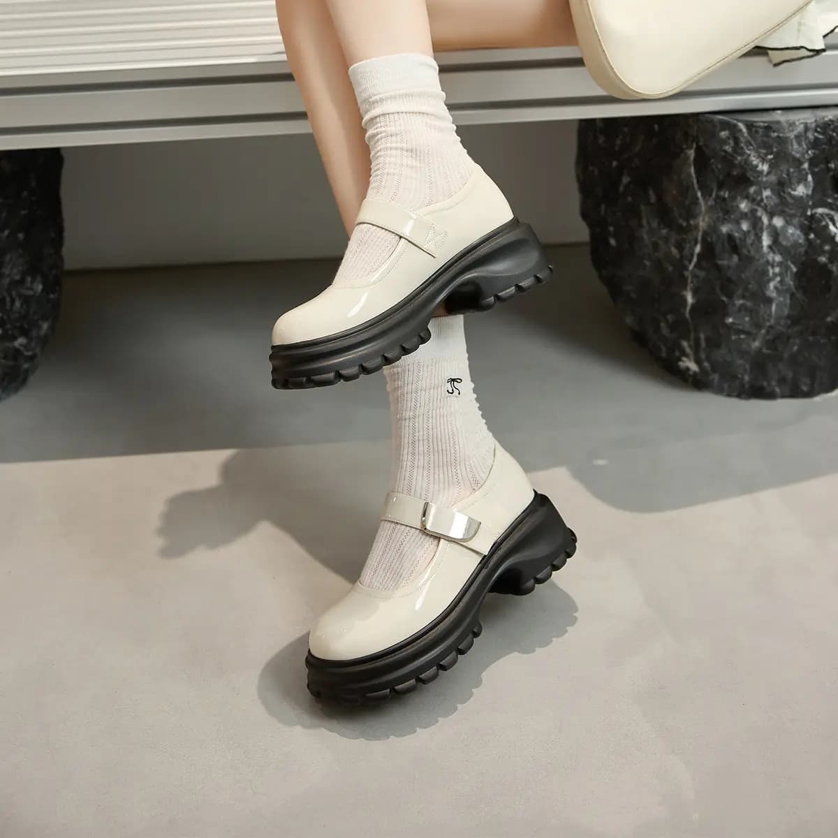 GEMEIQ Synthetic Leather Sweet Round Toe Velcro Chunky Heel Mary Jane Shoes Women's 15