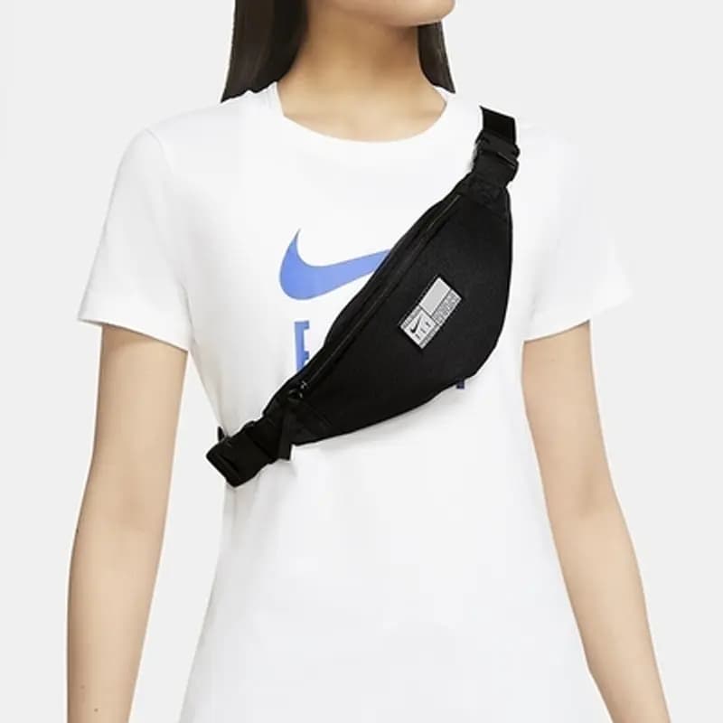 Nike Heritage Fabric Crossbody Bag, Fanny Pack, Sling Bag Regular Unisex Black 5
