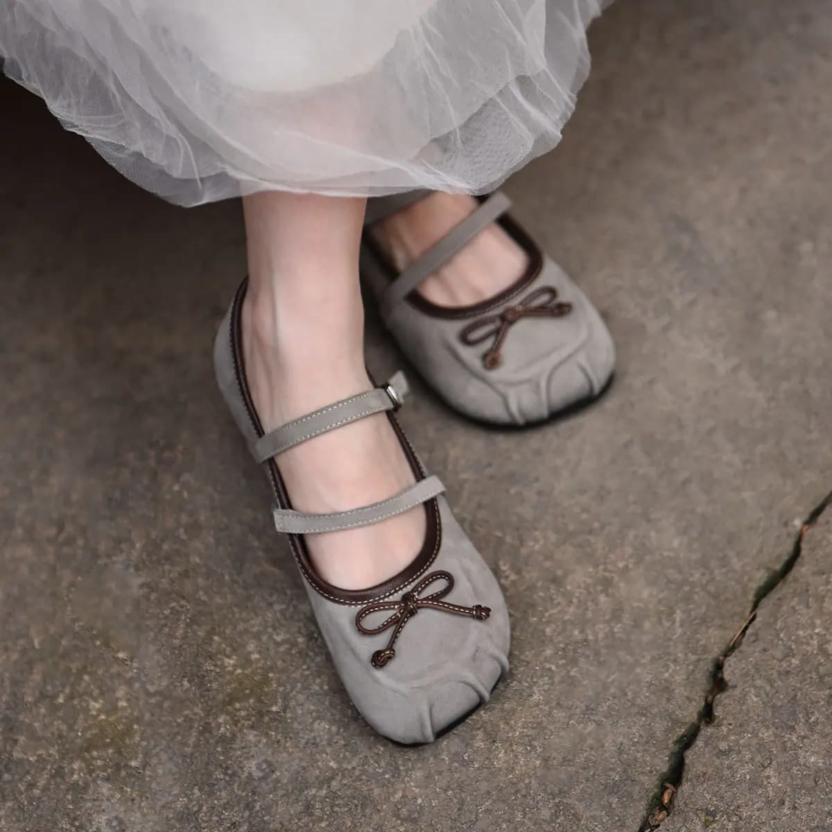 ARTMU Calf Leather Fashion Versatile Simple Elegant Flat Mary Jane Shoes Women's 24