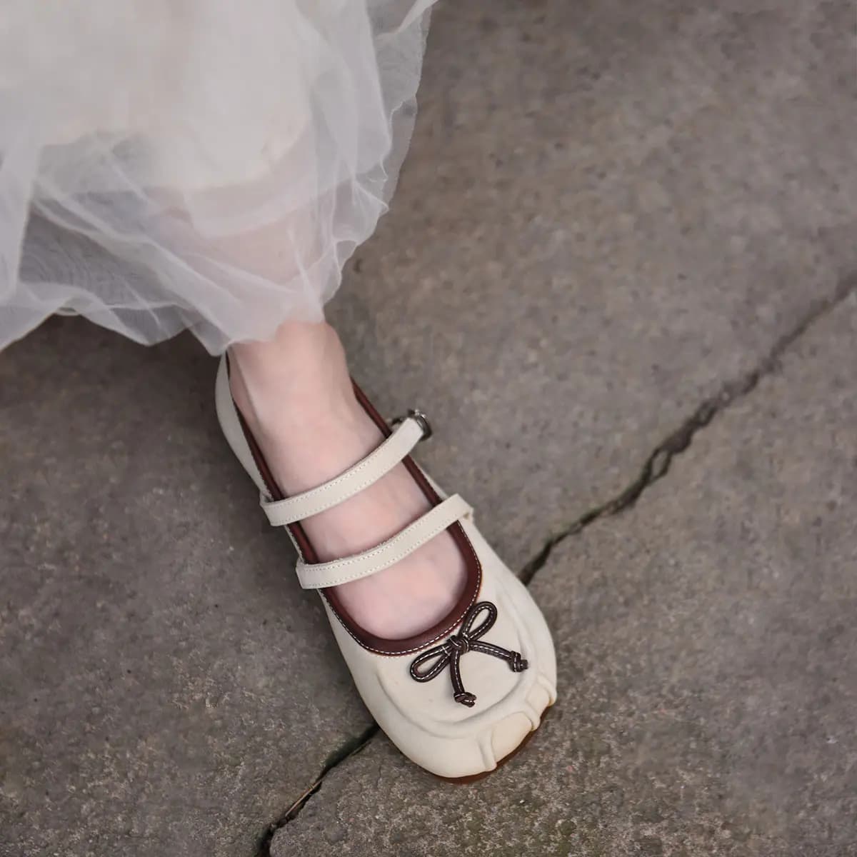 ARTMU Calf Leather Fashion Versatile Simple Elegant Flat Mary Jane Shoes Women's 15