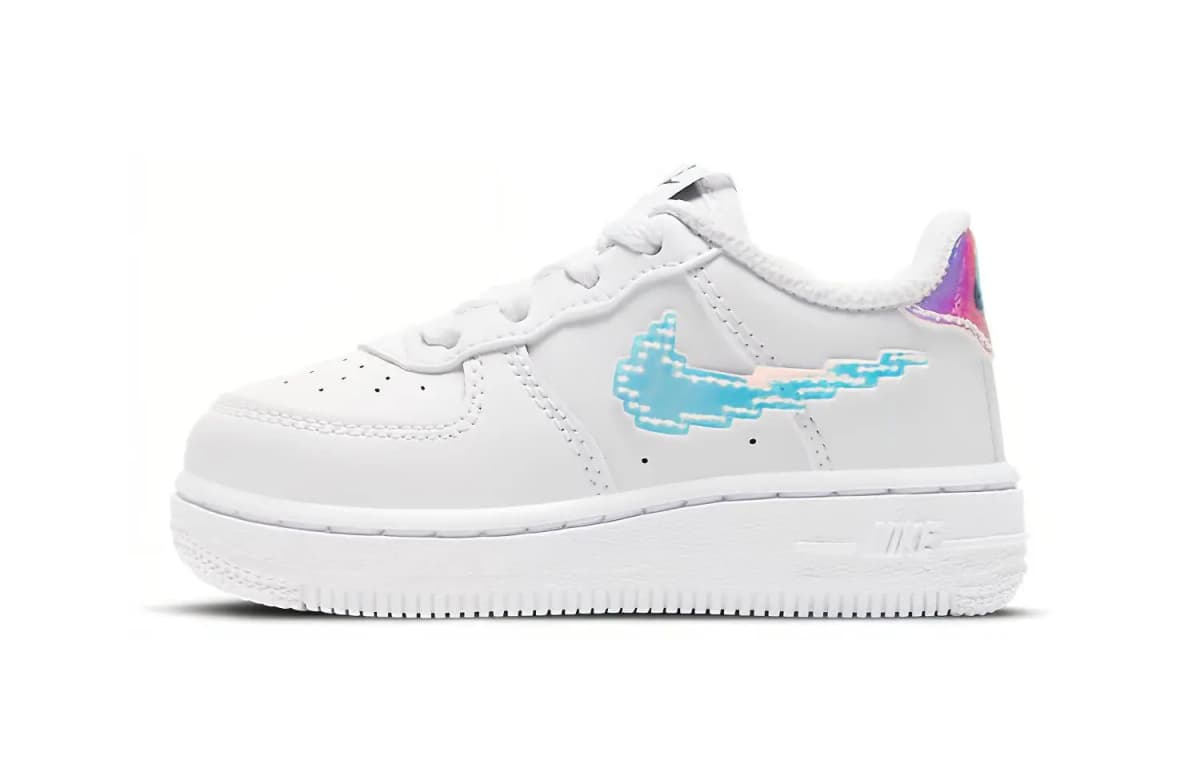 Nike Air Force 1 LV8 Laser Uşaq Ayaqqabısı Ağ