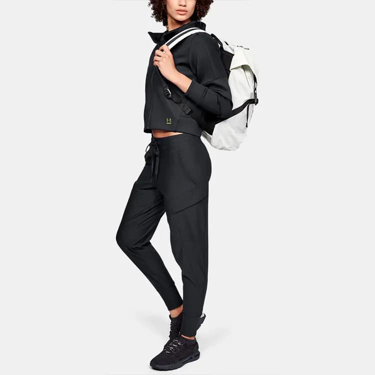 Under Armour Qadın Pencəyi Qara 5